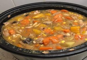 Slow Cooker Chicken Soup