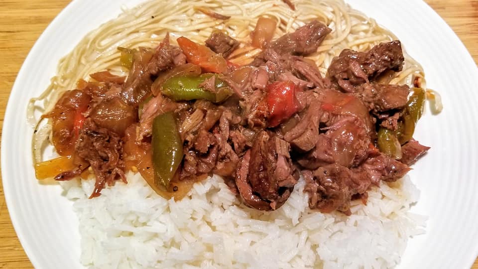 Slow Cooker Beef Pepper Steak 4