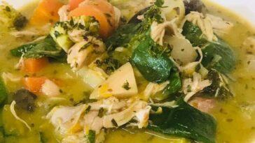 Slow Cooker Chicken Soup