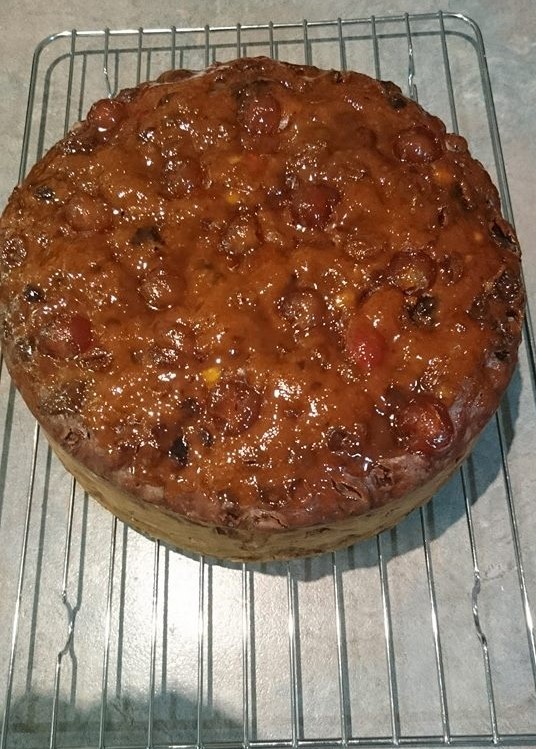 Slow Cooker Christmas Cake