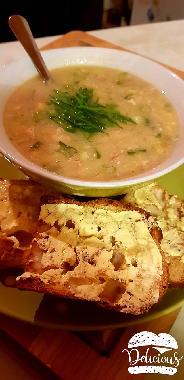 Chicken and sweet corn soup