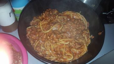 Slow Cooker Spag Bol Recipe