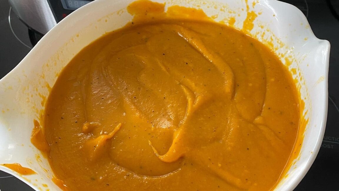 Pumpkin Soup Slow Cooker Recipe - Slow Cooker Tip