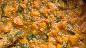 Butternut squash, spinach & lentil curry