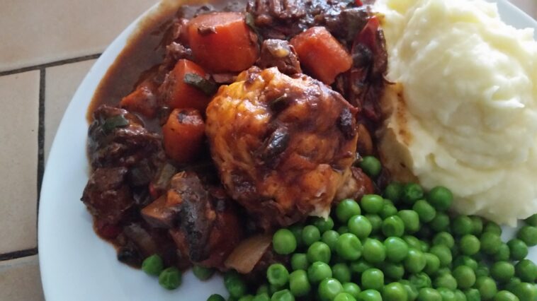 Beef and Red Wine Stew With Dumplings