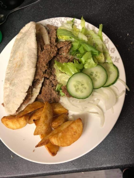 Fakeaway Doner kebab (slow cooker recipe) - Slow Cooker Tip