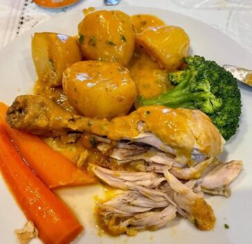 Slow cooked Chicken Dianne