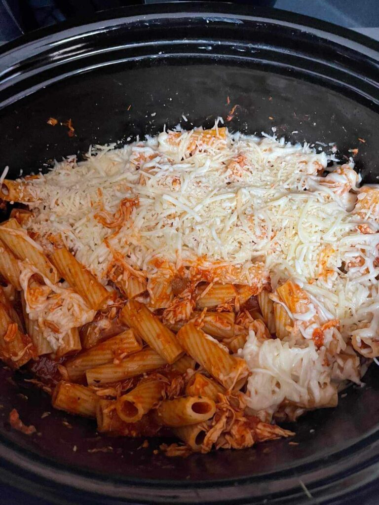 Crockpot Chicken Parmesan Pasta