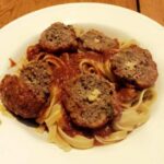 Meatballs Stuffed With Mozzarella Cheese