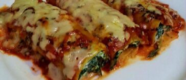 Ricotta and Spinach Cannelloni