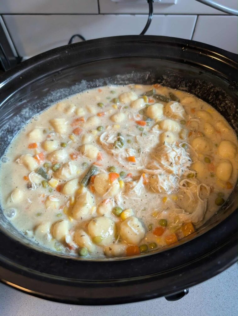 Slow Cooker Chicken Pot Pie Gnocchi