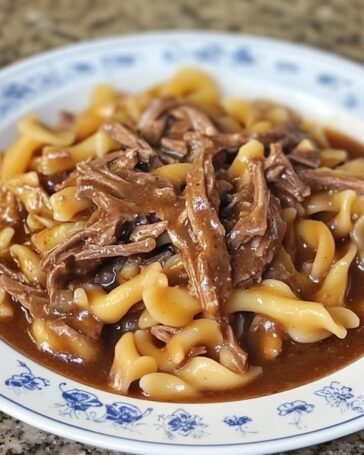 Crockpot Beef Tips & Noodles