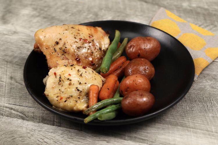 One-Pot Honey Garlic Chicken (Slow Cooker Favorite)