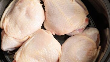 One-Pot Honey Garlic Chicken (Slow Cooker Favorite)