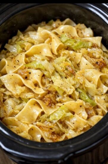 Amish Cabbage Noodles Slow Cooker