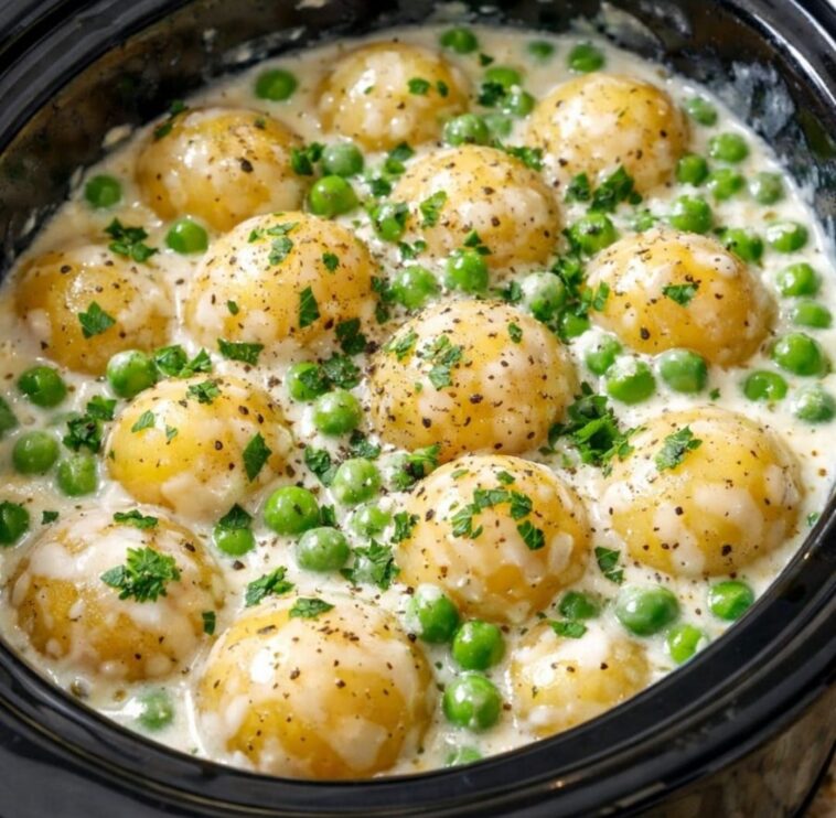 Amish Creamed Peas and Potatoes in Babies In Slow Cooker