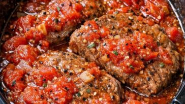 Amish Tomato Steak in the Slow Cooker