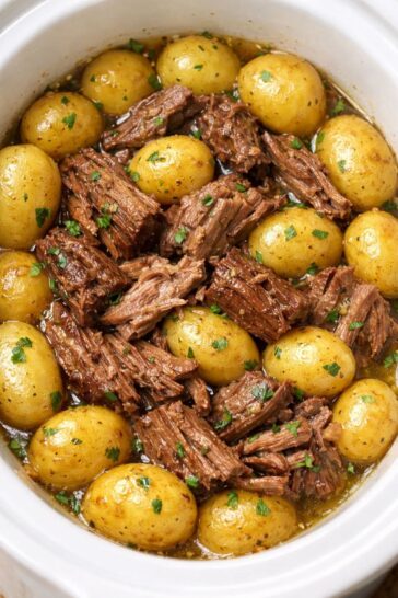 Buttery Beef and Potatoes In Slow Cooker 4 Ingredients
