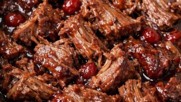 Cranberry Roast Beef Slow Cooker 3-Ing