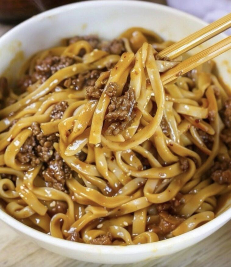 Mongolian Ground Beef Noodles