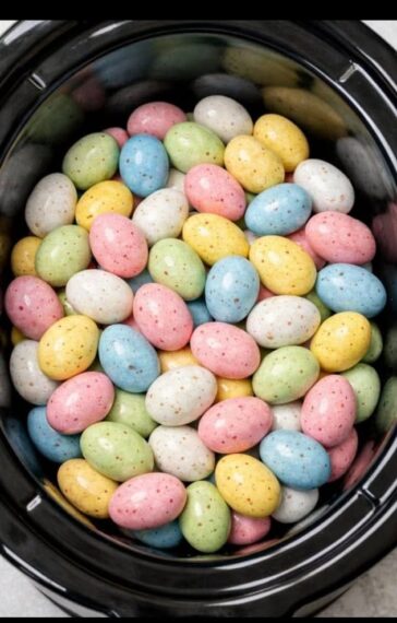 Orange Egg Fudge In Slow Cooker