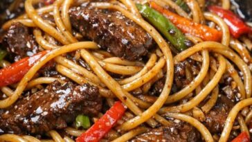 Pork Lo Mein (with Spaghetti) in the Slow Cooker