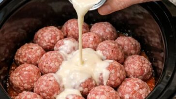Slow Cooker Amish Milk Meatballs