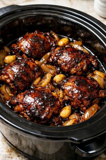 Amish Molasses Chicken In Slow cooker