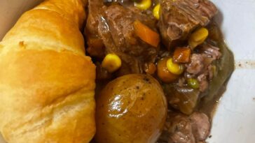 Slow Cooker Beef Stew-Dump-it