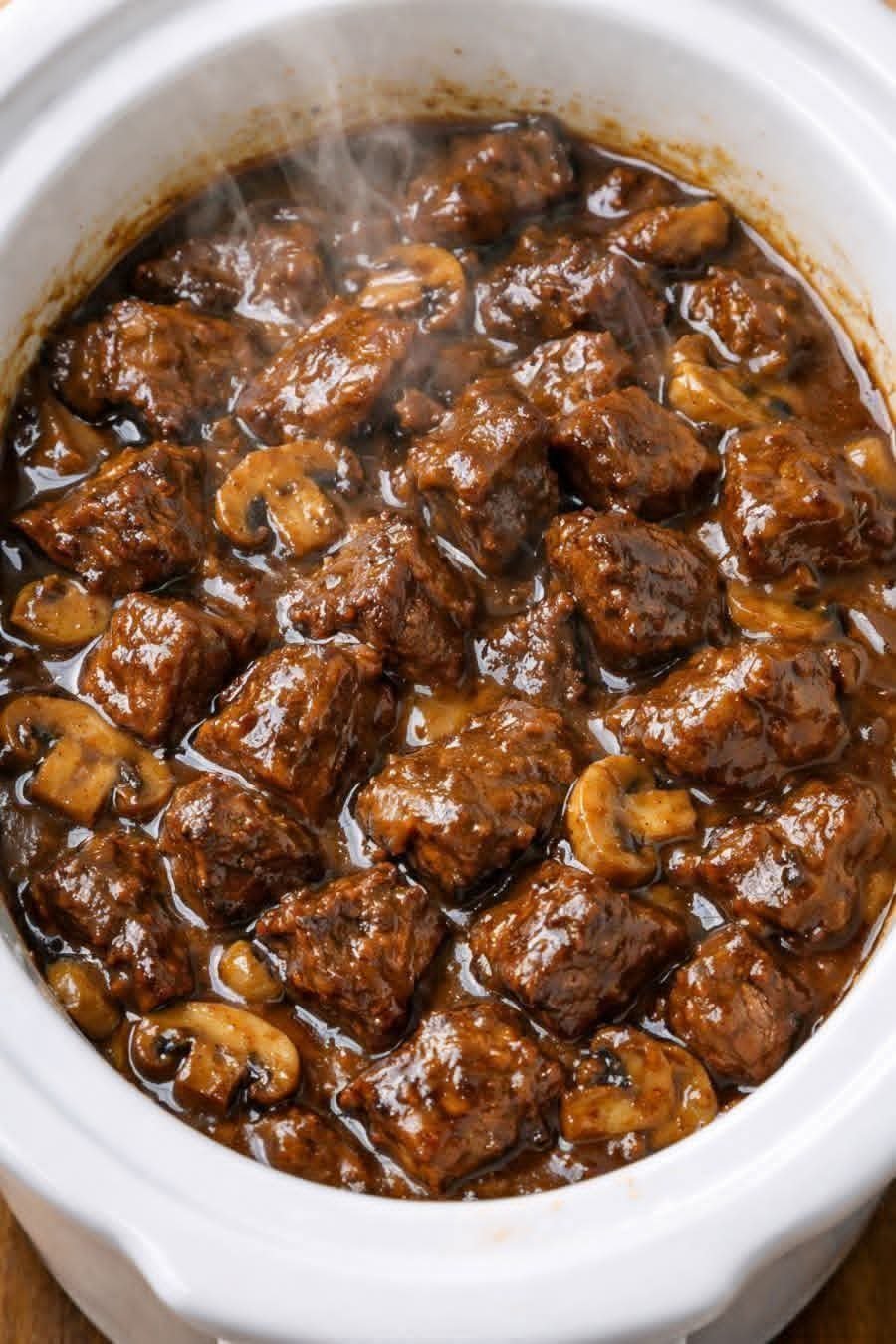 Slow Cooker Beef Tips with Rich Mushroom Gravy - Slow Cooker Tip