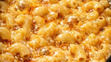 Slow Cooker Easter Macaroni