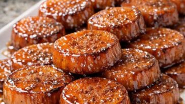 Slow Cooker Glazed Sweet Potatoes