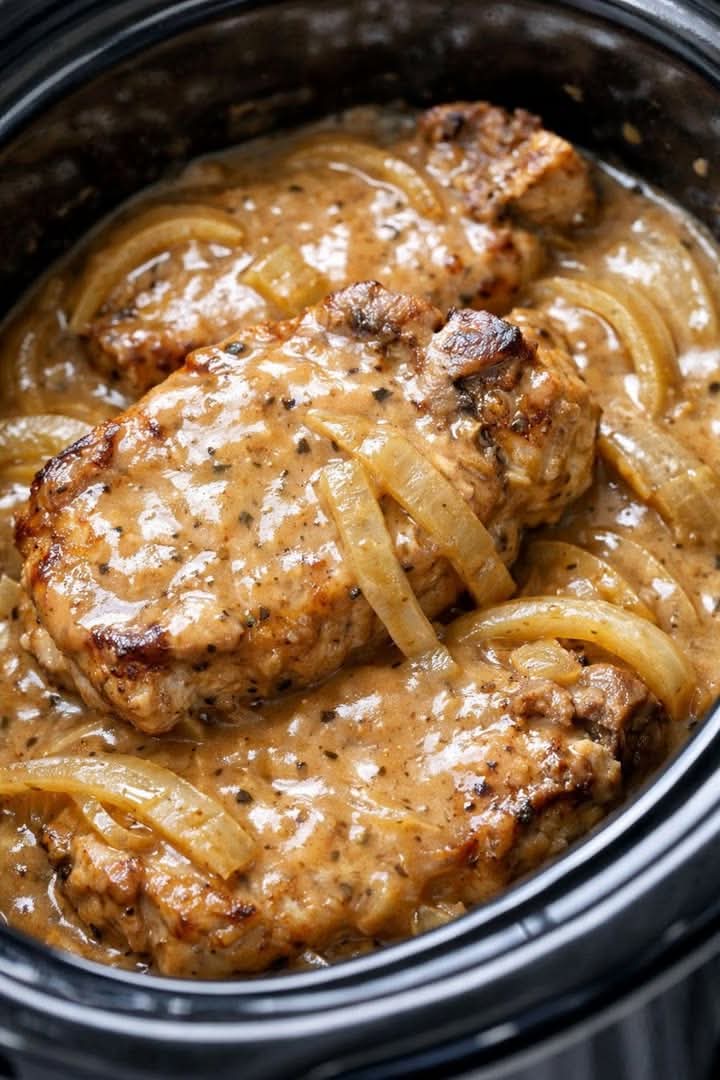Slow Cooker Pork Chops & Gravy