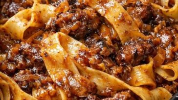 Slow Cooker Ribbon Noodles