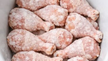 1960s Pantry Drumsticks - 4-Ingredient Slow Cooker