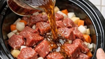 Amish Beef & Barley Soup Slow Cooker