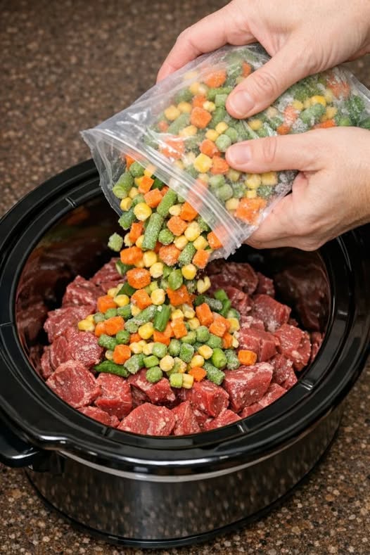 Amish Beef Pot Pie Slow Cooker 5-Ingredient