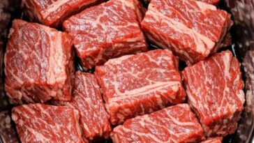 Beef Short Ribs Slow Cooker