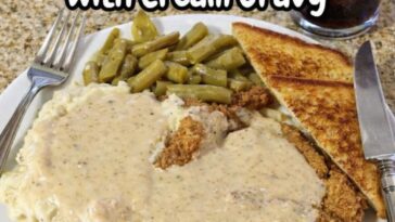 Country Fried Steak with Cream Gravy