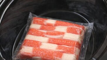 Crab Melt in the Slow Cooker 4-Ingredient