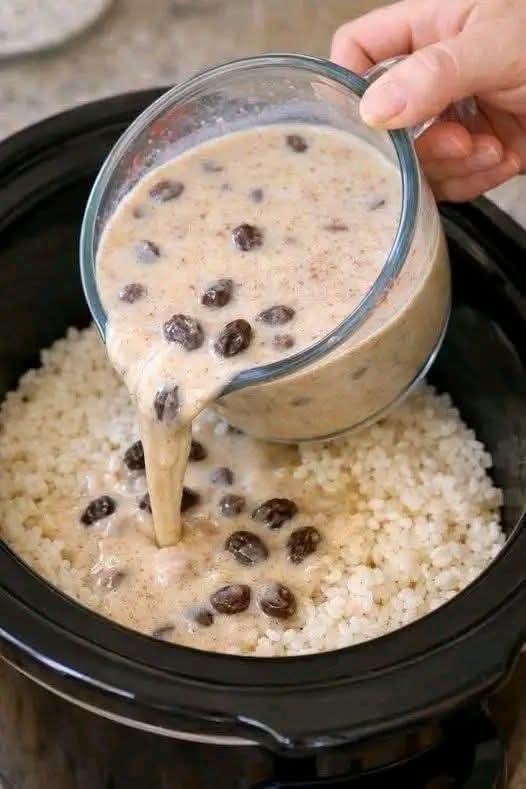 Creamy Raisin Rice Pudding