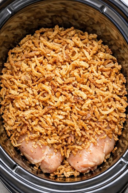 Crispy Onion Chicken Slow Cooker 4-Ingredient
