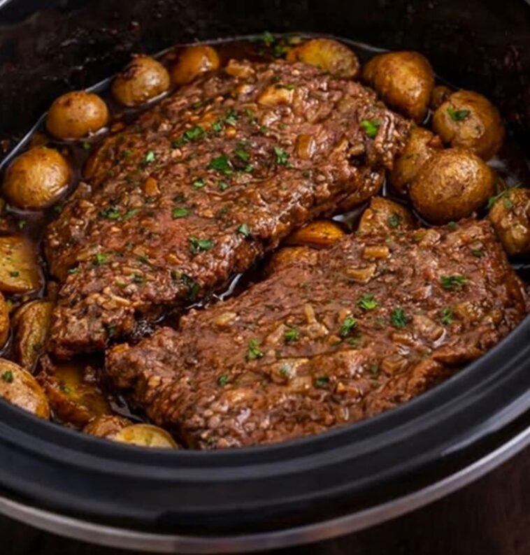 Slow Cooker Steak and Potatoes