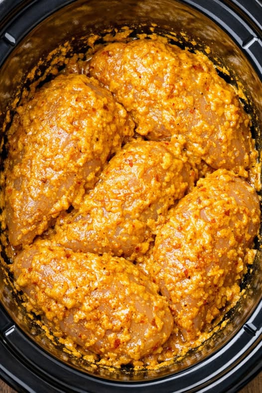 Early May Chicken Slow Cooker 5-Ingredient
