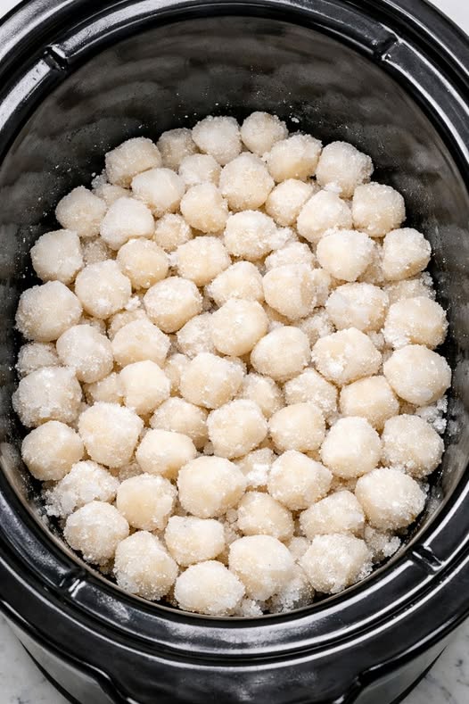 Easy Slow Cooker Bay Scallops — Only 5 Ingredients!