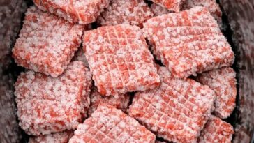 Easy Slow Cooker Beef Steaks — Only 5 Things Needed