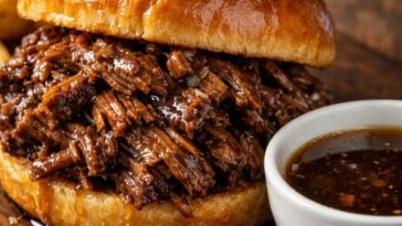 French Dip Sandwiches 5-Ingredient In Slow Cooker