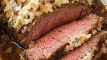Horseradish Crusted Beef Roast Slow Cooker