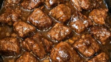 Pantry Beef Tips Slow Cooker 3-Ingredient