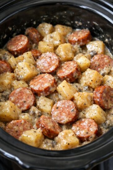  Sausage & Potatoes Slow Cooker